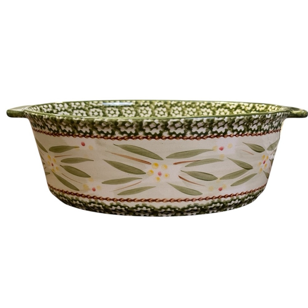 Temptations Old World Vintage 1.5 Quart Oval Covered Baking Dish Four Pi… - Picture 6 of 13